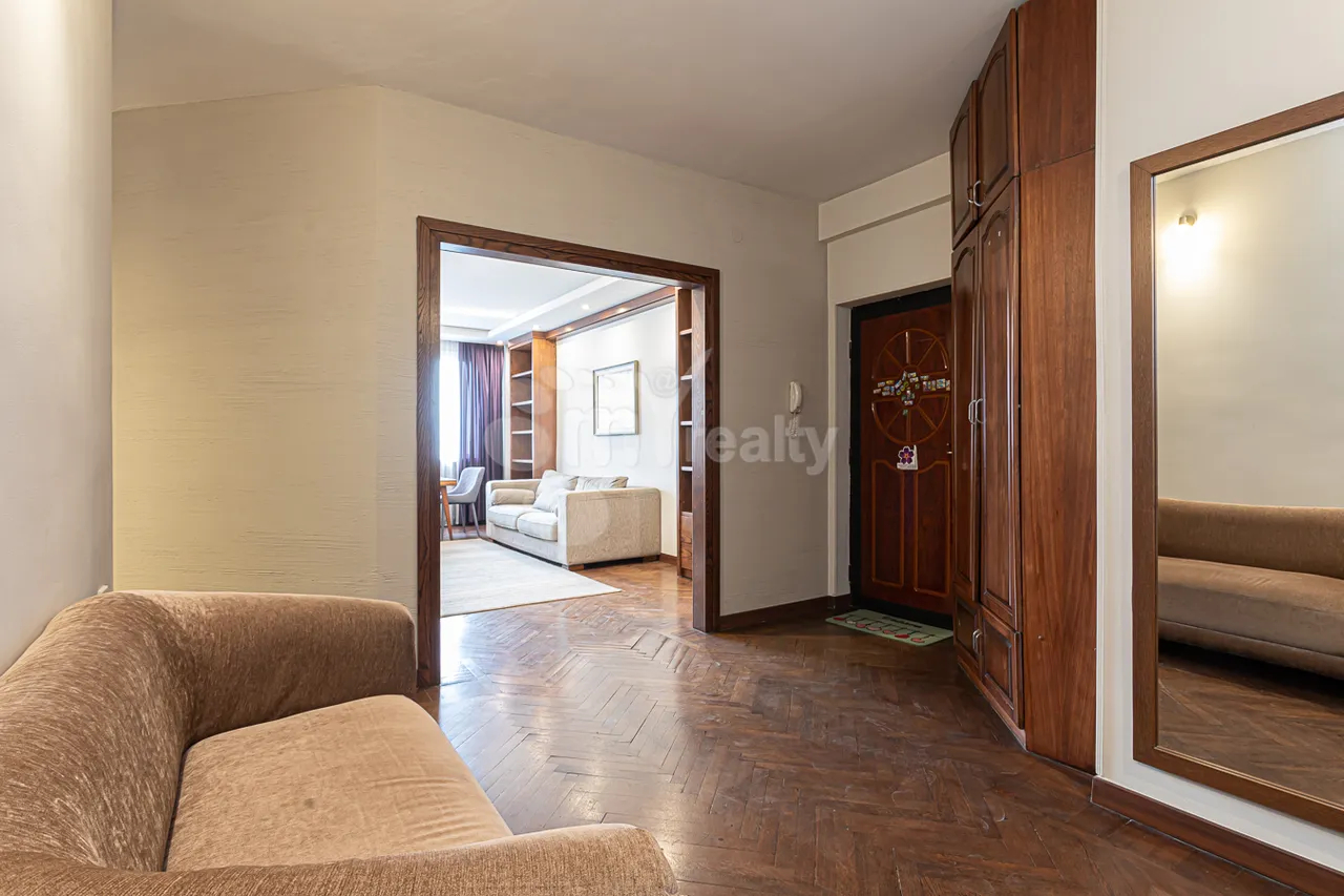 2 bedroom apartment for rent Pushkin St, Center Yerevan, 157976