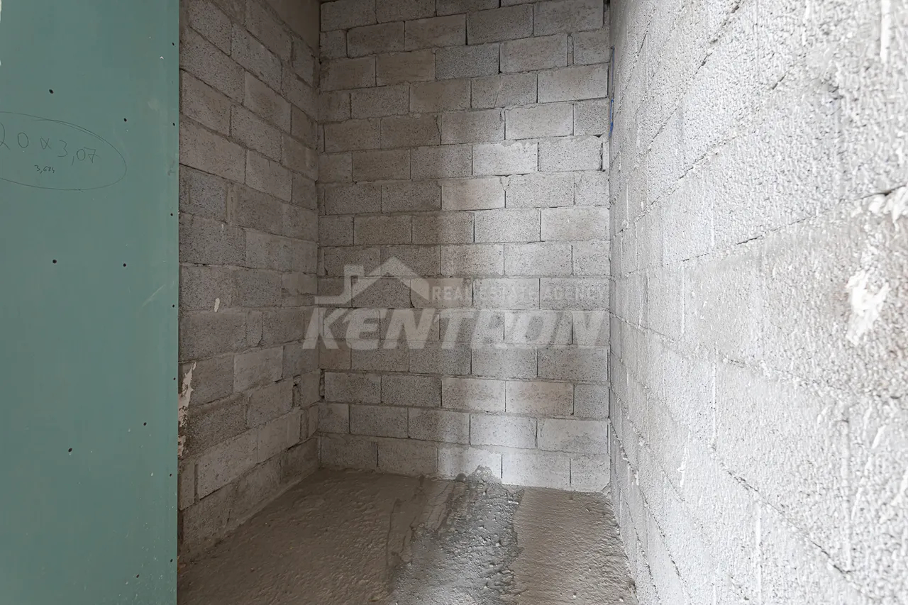 3 սենյականոց բնակարան  Այգեստան 11ին փող, Կենտրոն Երևան, 158070