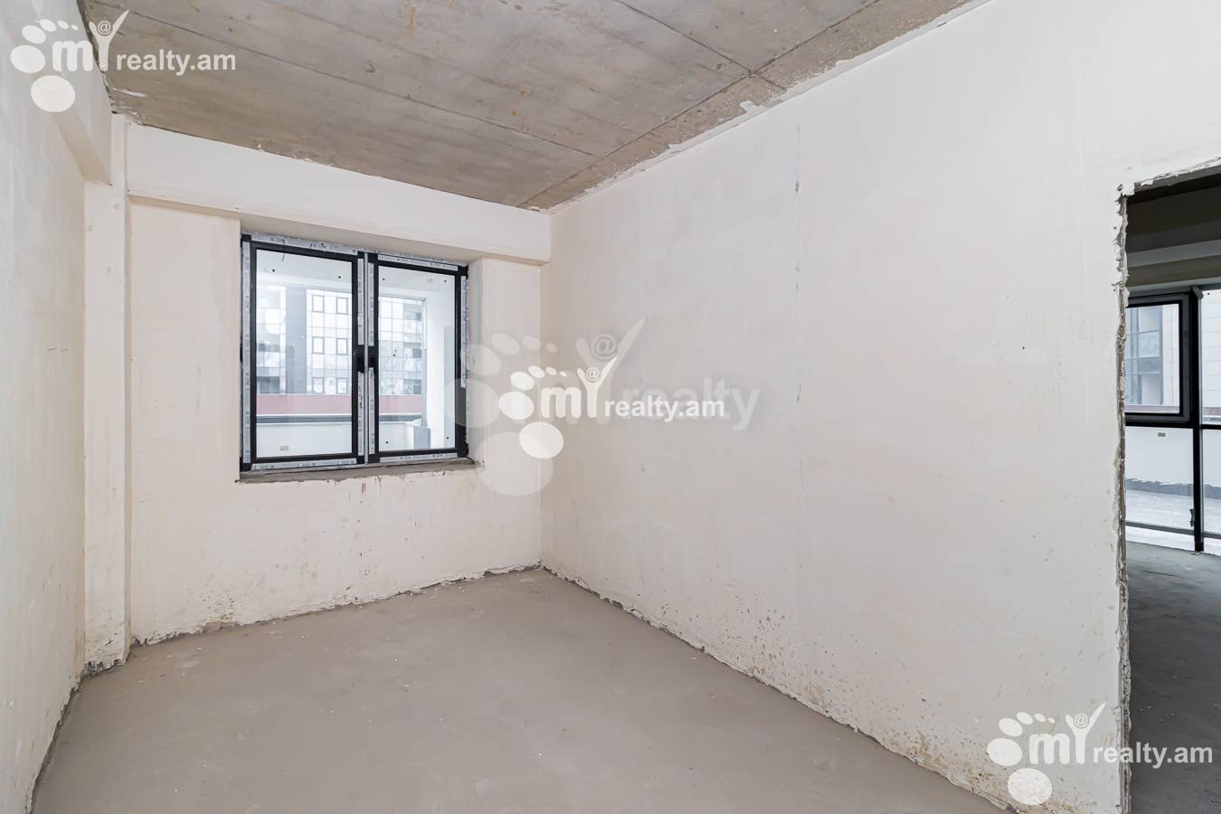 3 bedroom apartment for sale خیابان کومیتاس, عربگیر ایروان, 154381