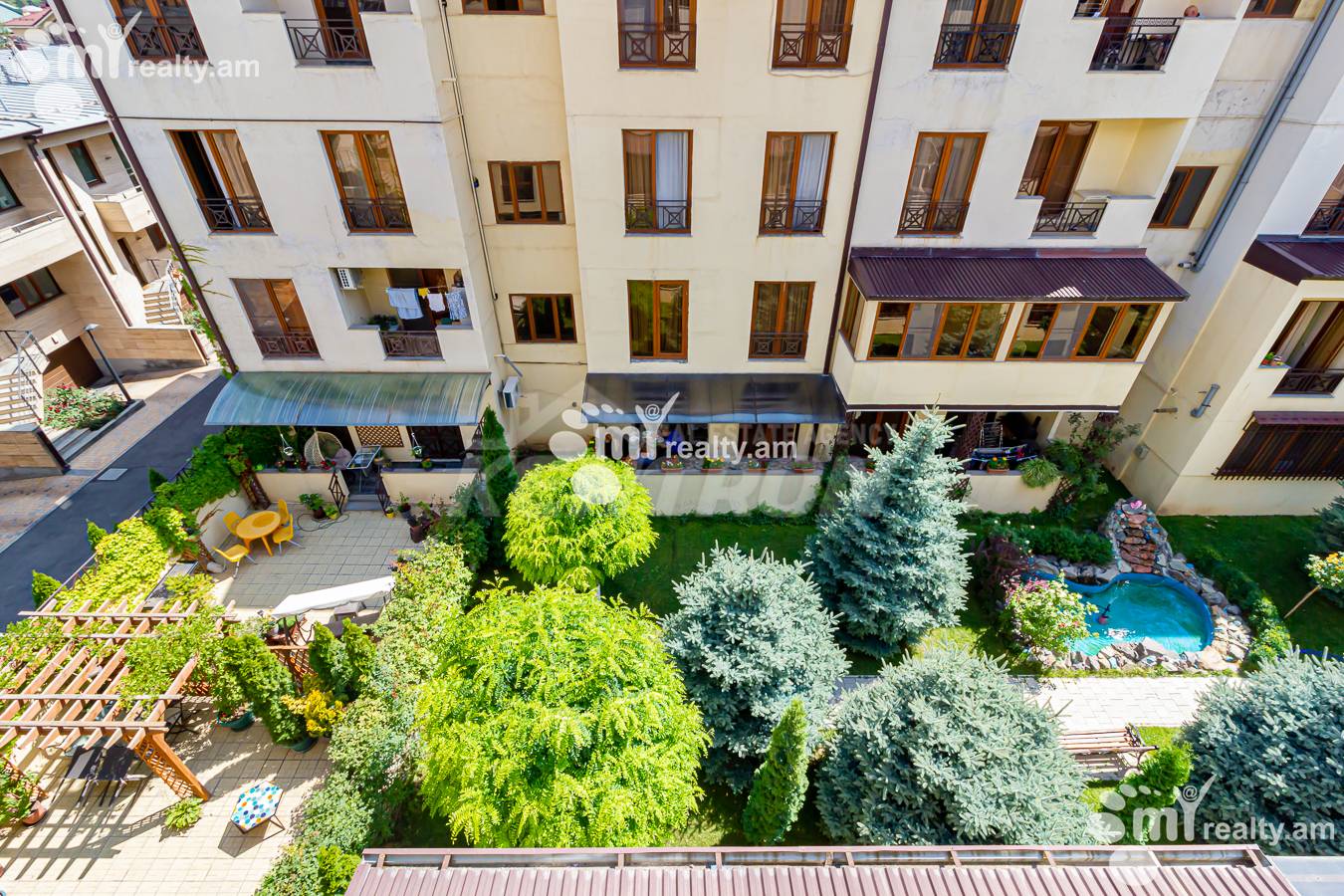 6 սենյականոց բնակարան  Ծարավ Աղբյուրի փող., Ավան Երևան, 152021