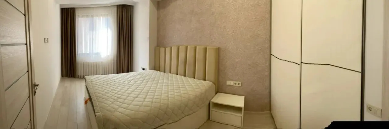 4 bedroom apartment for sale خیابان ا. تیگرانیان, عربگیر ایروان, 159855