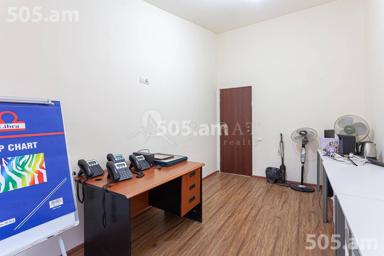 3 bedroom apartment for sale Antarayin St, Center Yerevan, 155065
