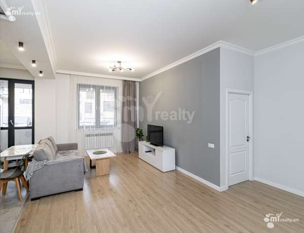 2-senyakanoc-bnakaran-vacharq-Yerevan-Center