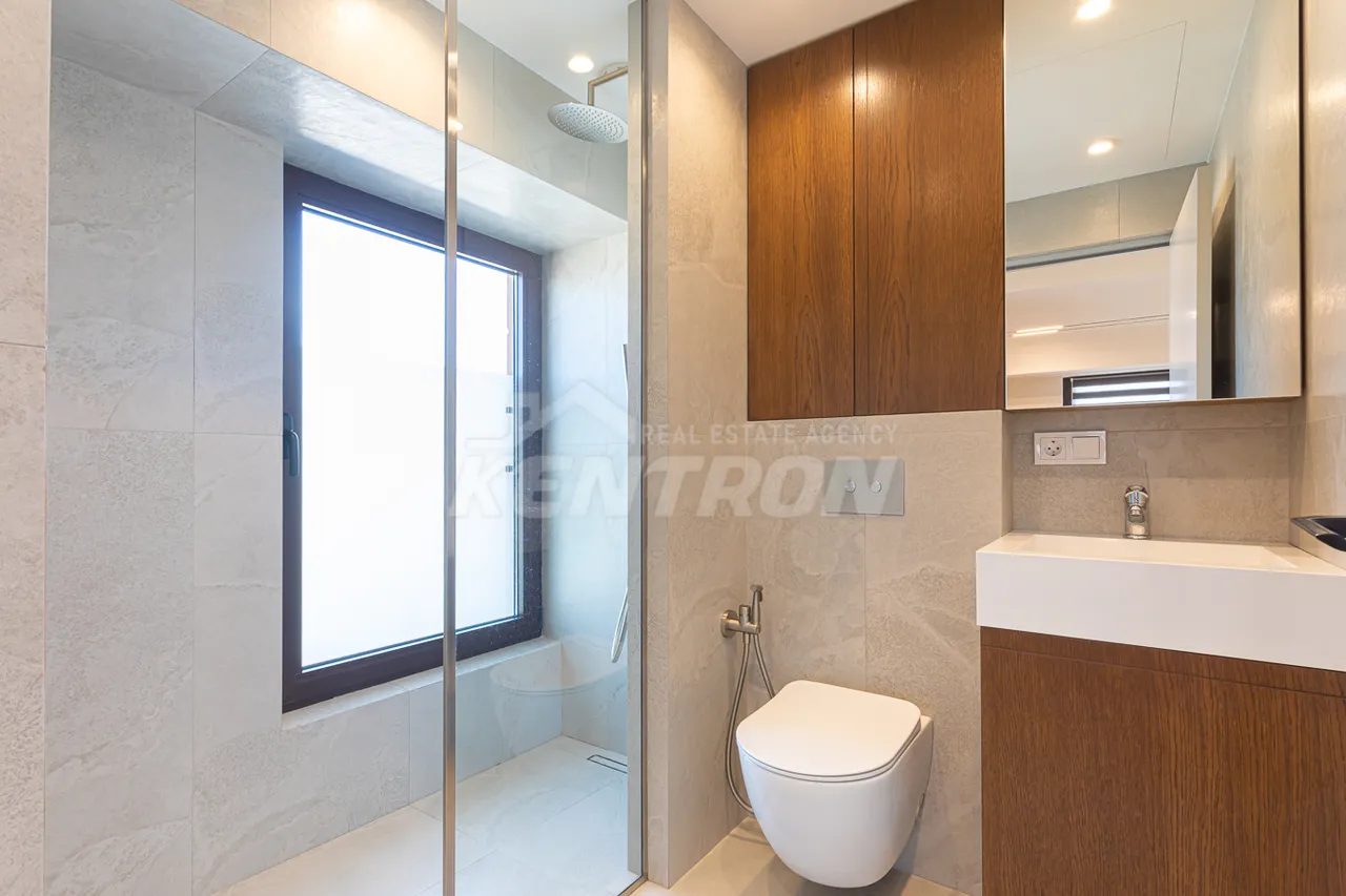 4 bedroom apartment for sale Nersisyan dead end, Qanaqer- Sejtun Yerevan, 159494