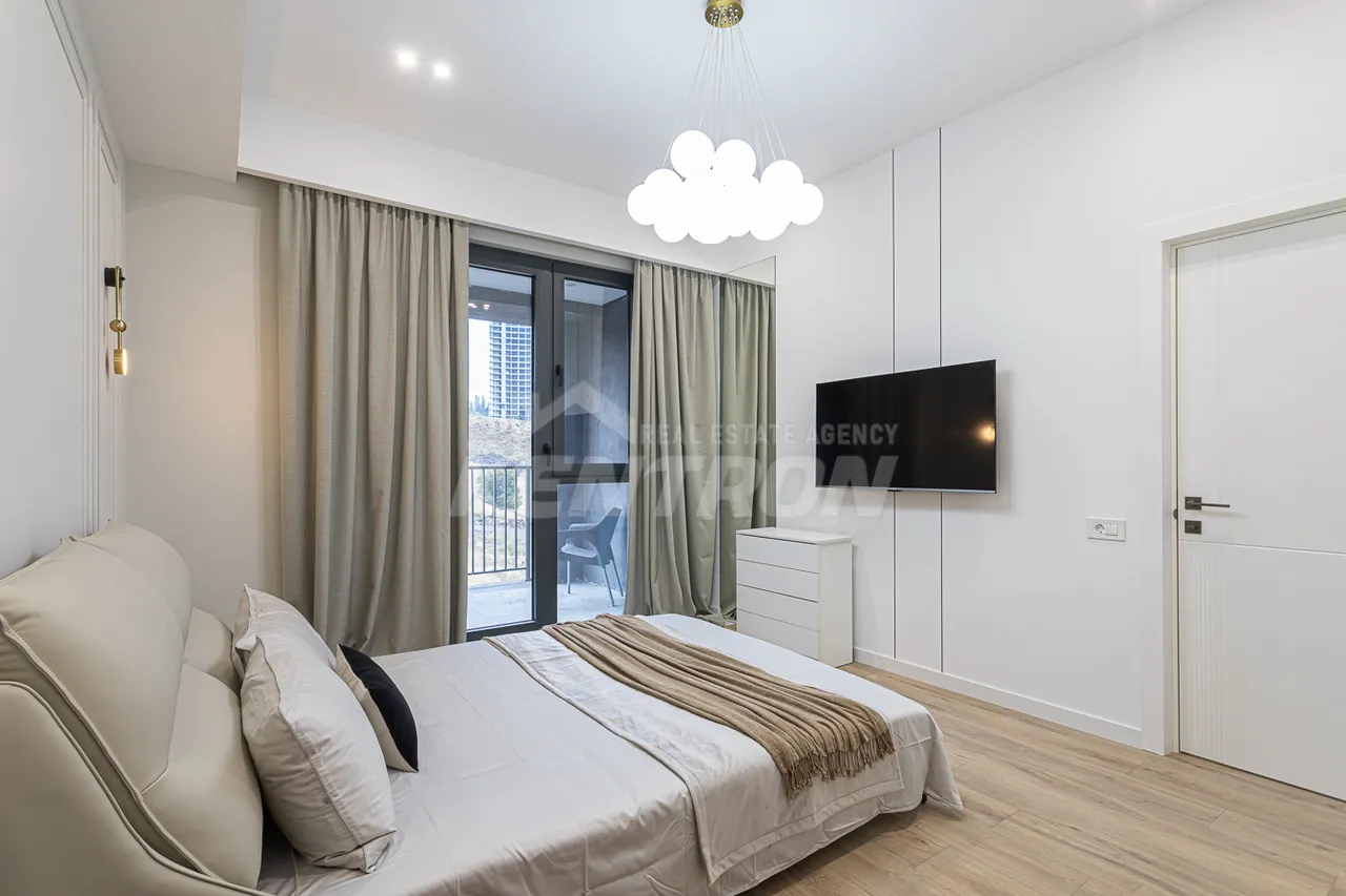 3 սենյականոց բնակարան  Լենինգրադյան փ, Մալաթիա-Սեբաստիա Երևան, 159281