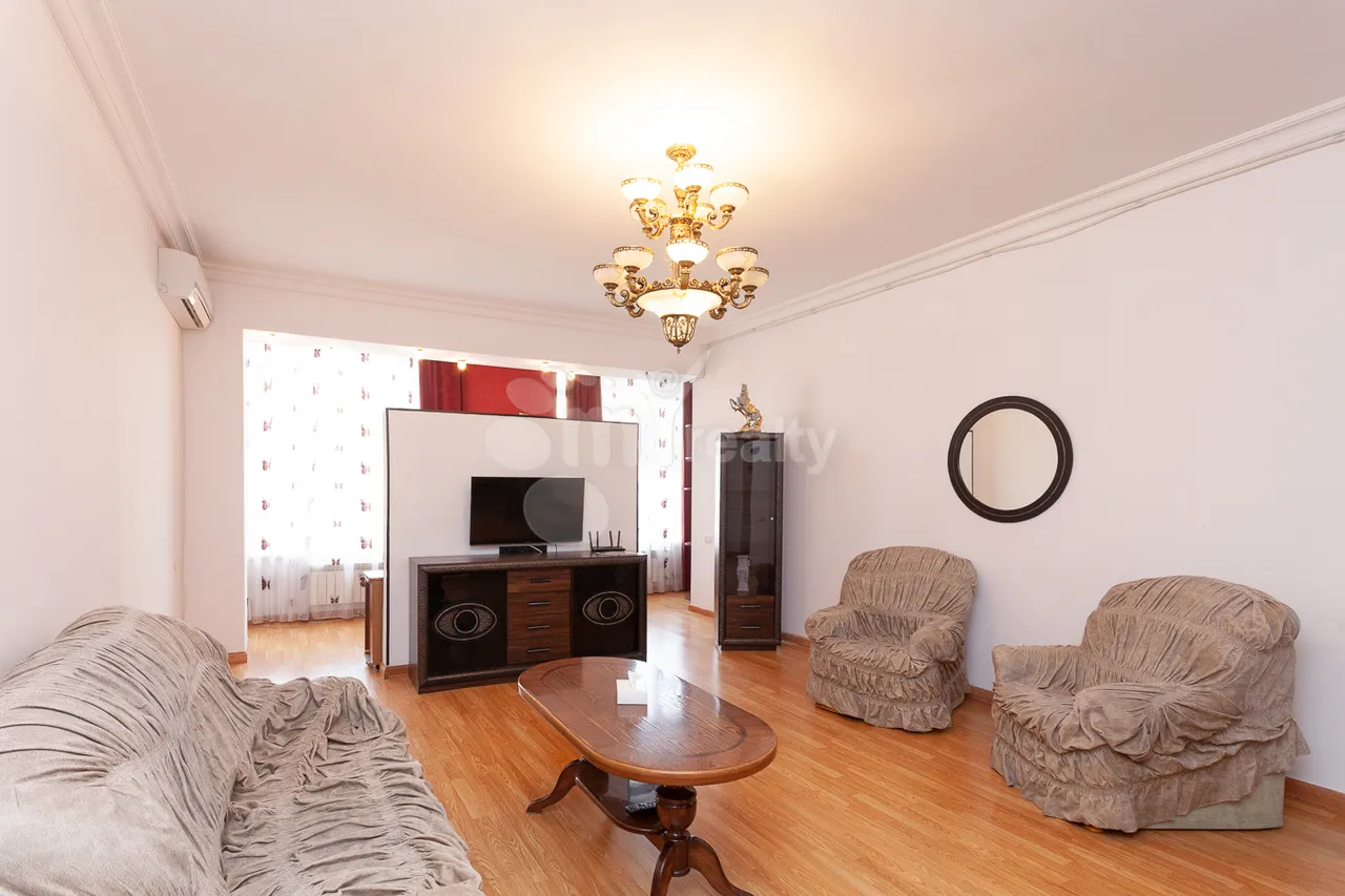 1 bedroom apartment for rent خیابان نعلبندیان, مرکز شهر ایروان, 158783