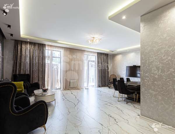 arandznatun-vardzakalutyun-Yerevan-Avan