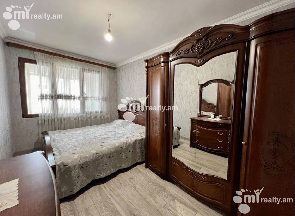 3 սենյականոց բնակարան  Սարյան փող, Կենտրոն Երևան, 155233