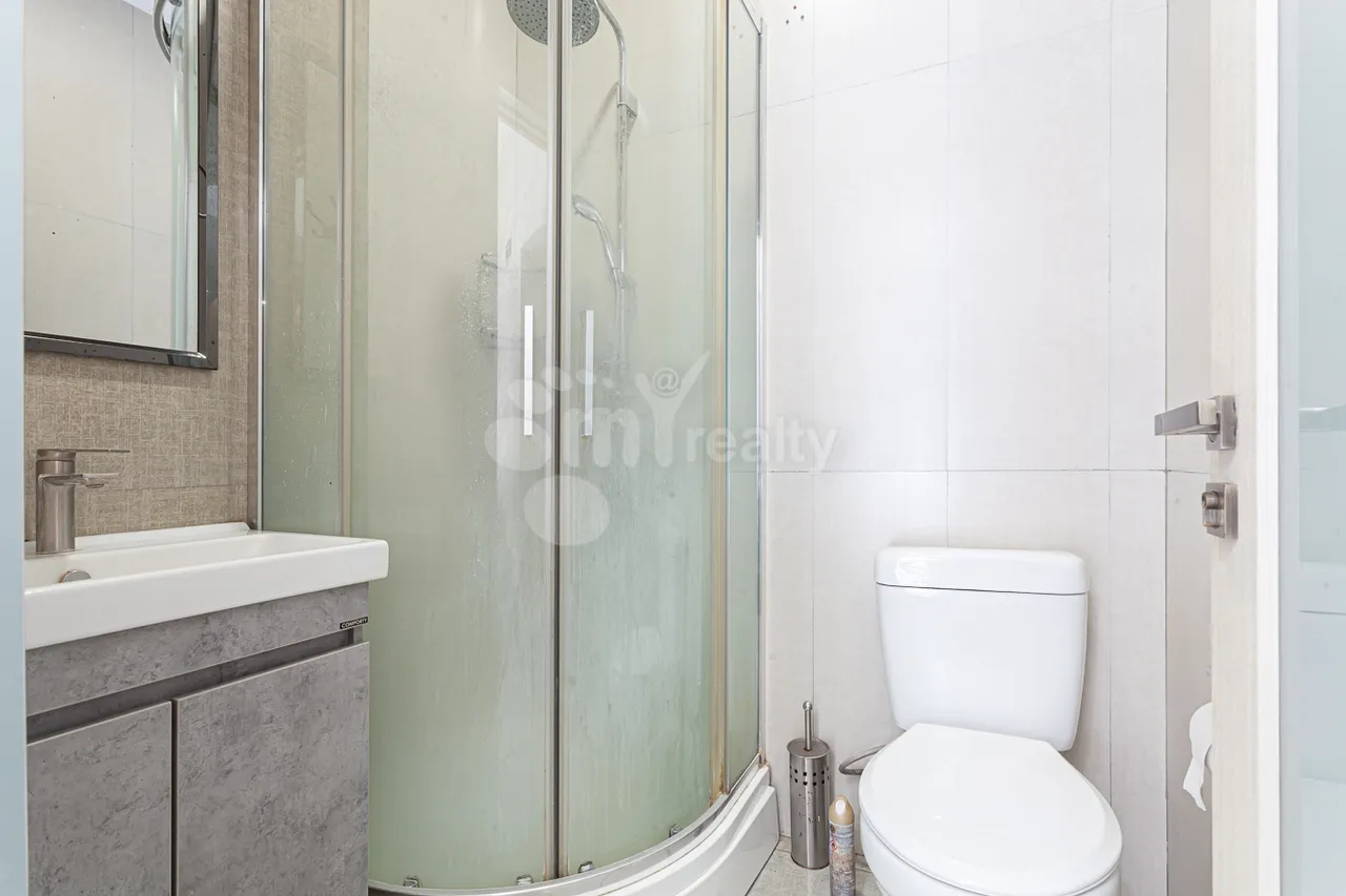 House for sale خیابان فیسکولتورنیکِر, مرکز شهر ایروان, 157326