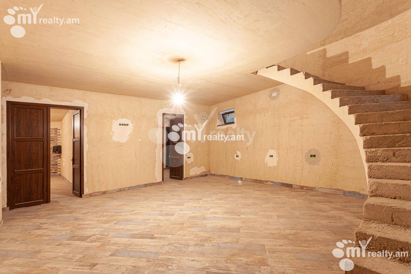 House for sale G 1 dis., Ajapnyak Yerevan, 155301