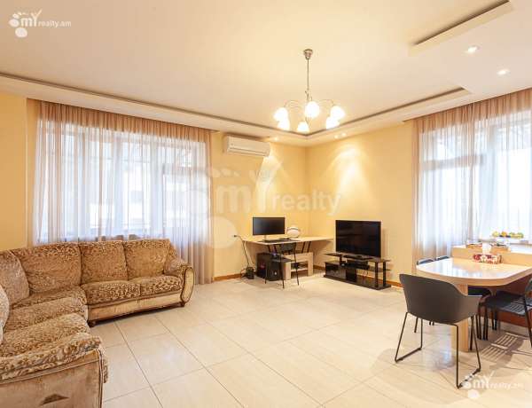 3-senyakanoc-bnakaran-vacharq-Yerevan-Center