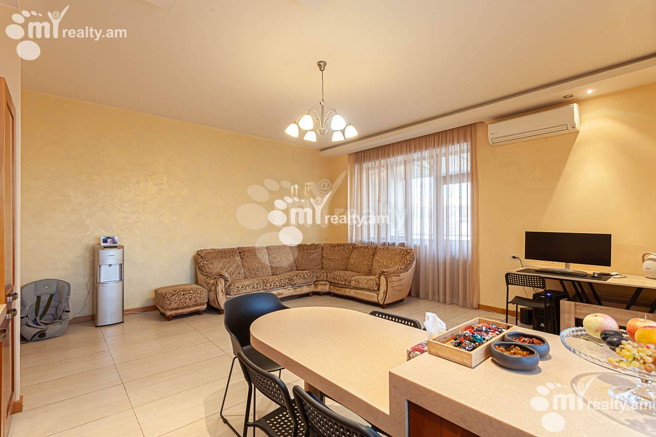 Купить 3 комнатную квартиру Амирян ул, Центр Ереван, 155139