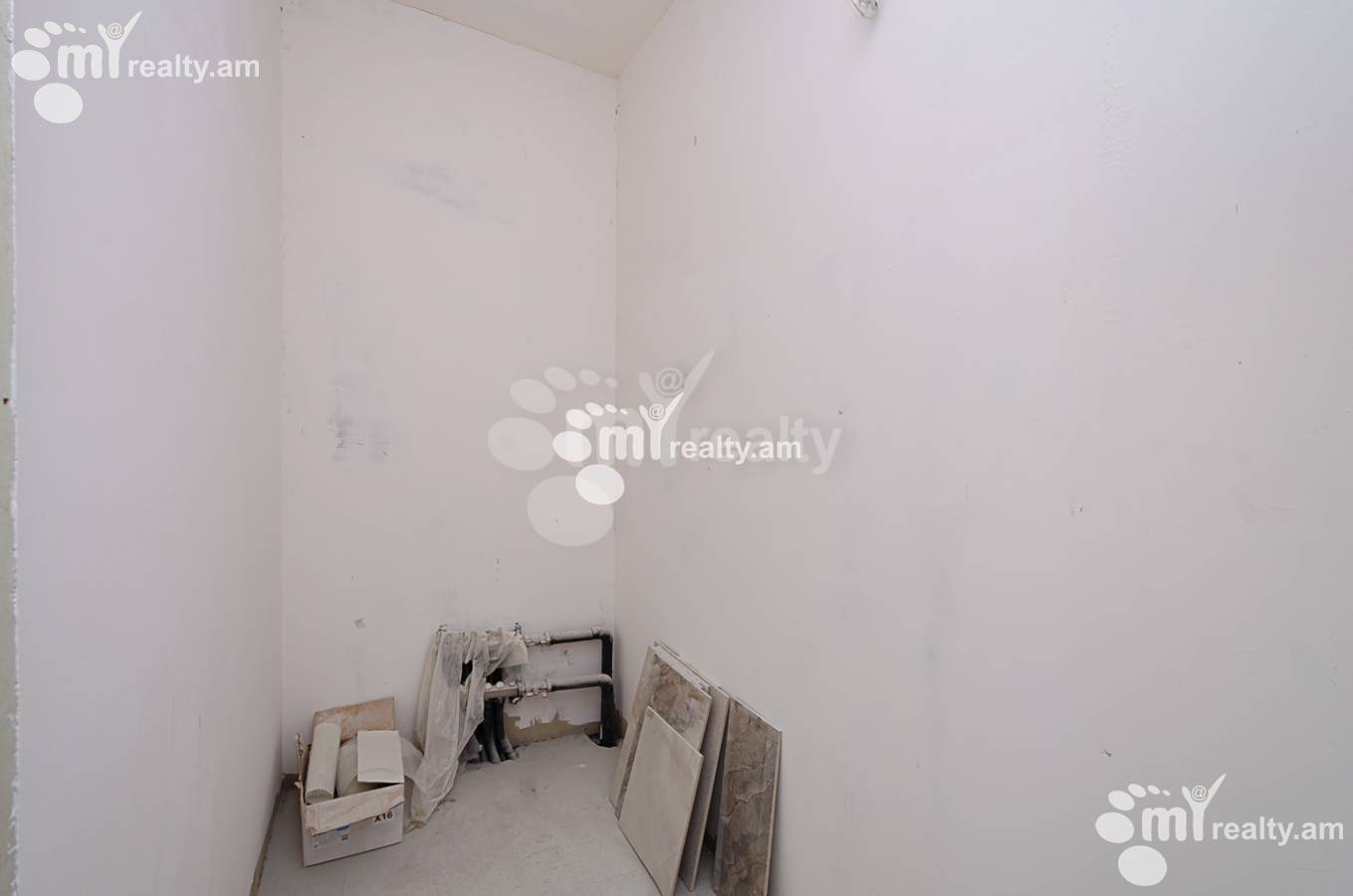 Купить дом Паронян ул, Центр Ереван, 149017