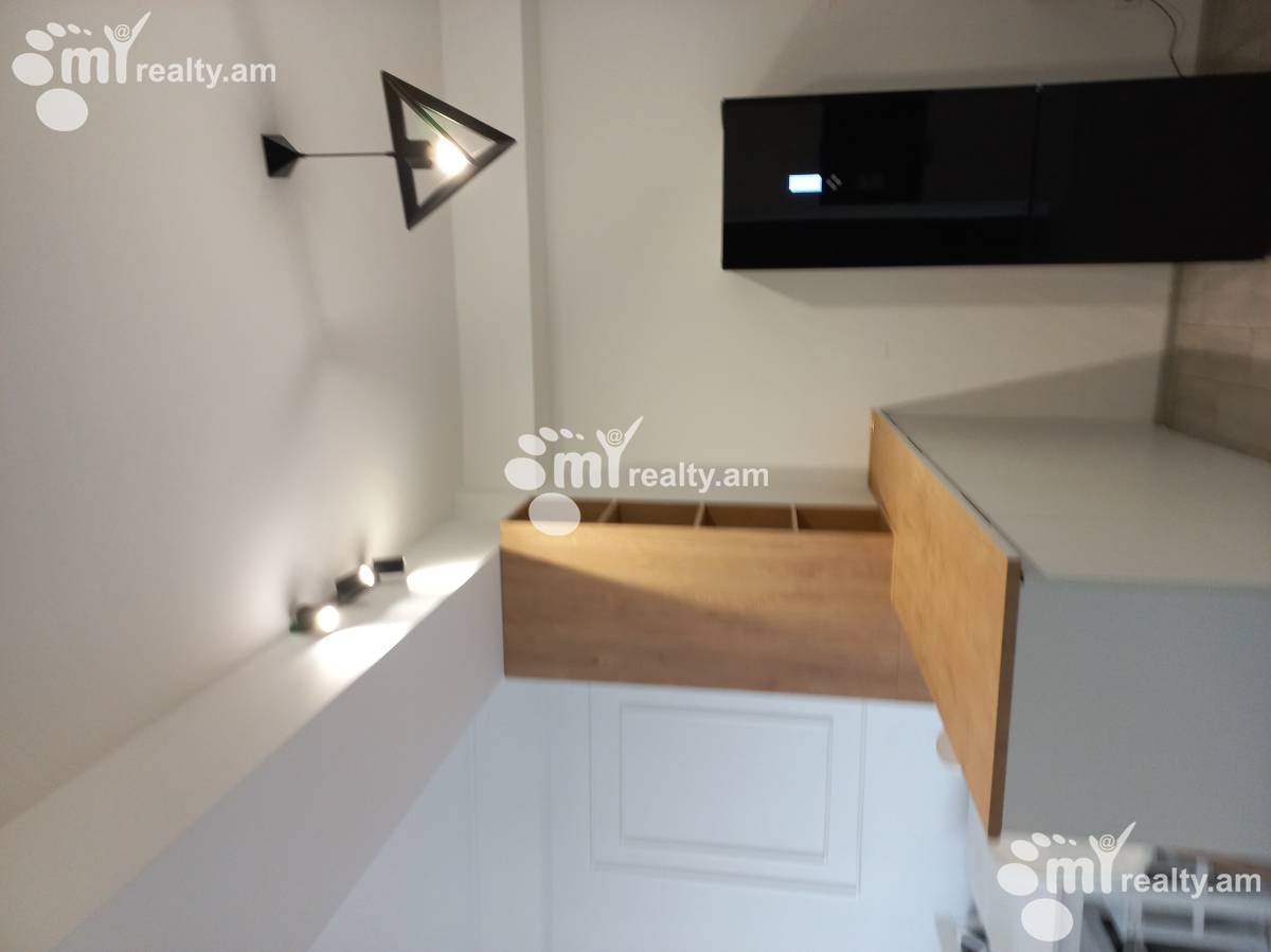 Снять 4 комнатную квартиру Фучик ул, Ачапняк Ереван, 157654