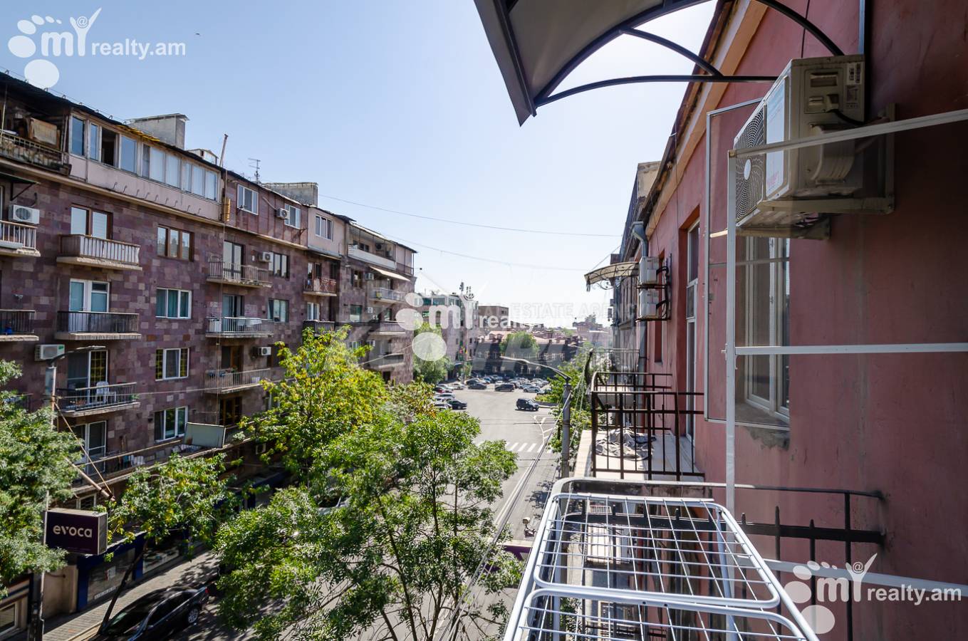 3 սենյականոց բնակարան  Նալբանդյան փող, Կենտրոն Երևան, 152842