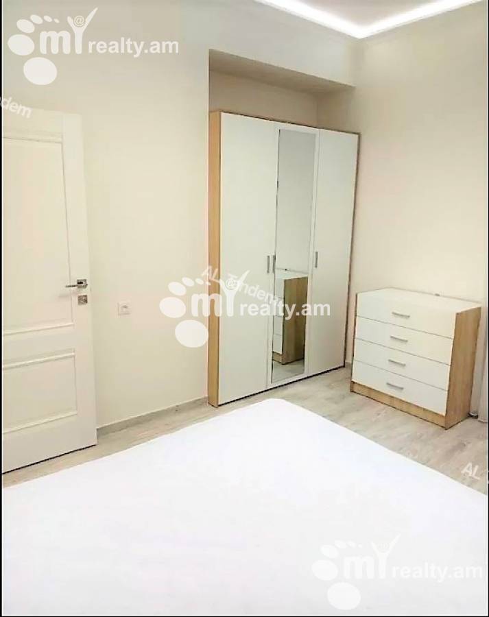 2 bedroom apartment for sale خیابان م. خورِناتسی, مرکز شهر ایروان, 136792