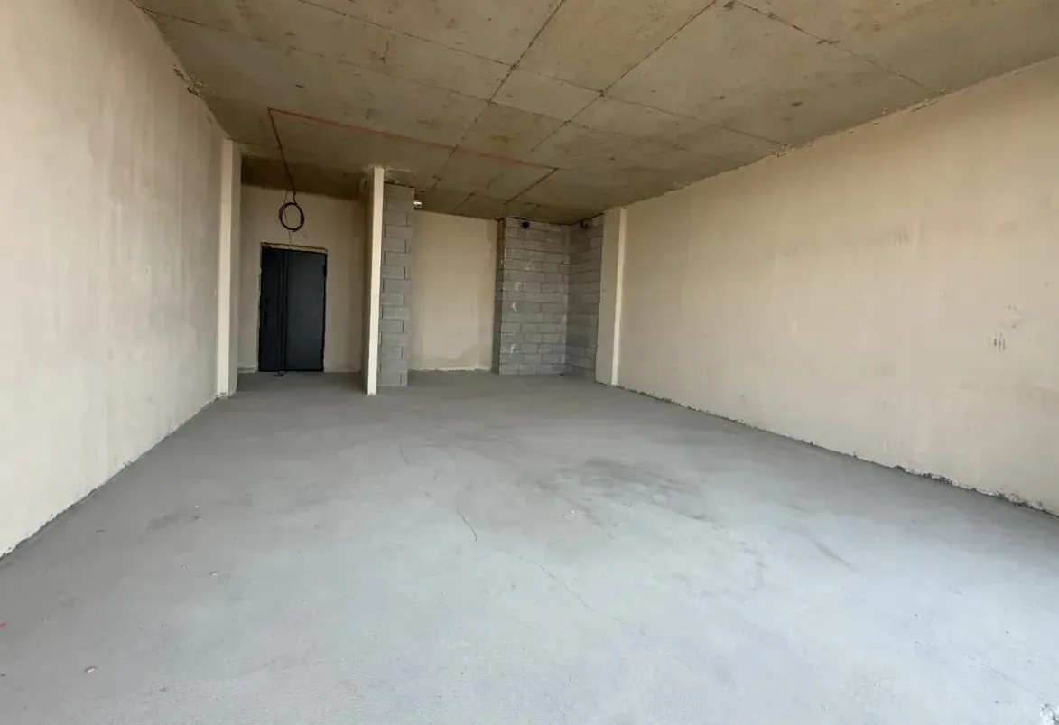 3 սենյականոց բնակարան  Մոլդովական փող, Նոր Նորք Երևան, 161027