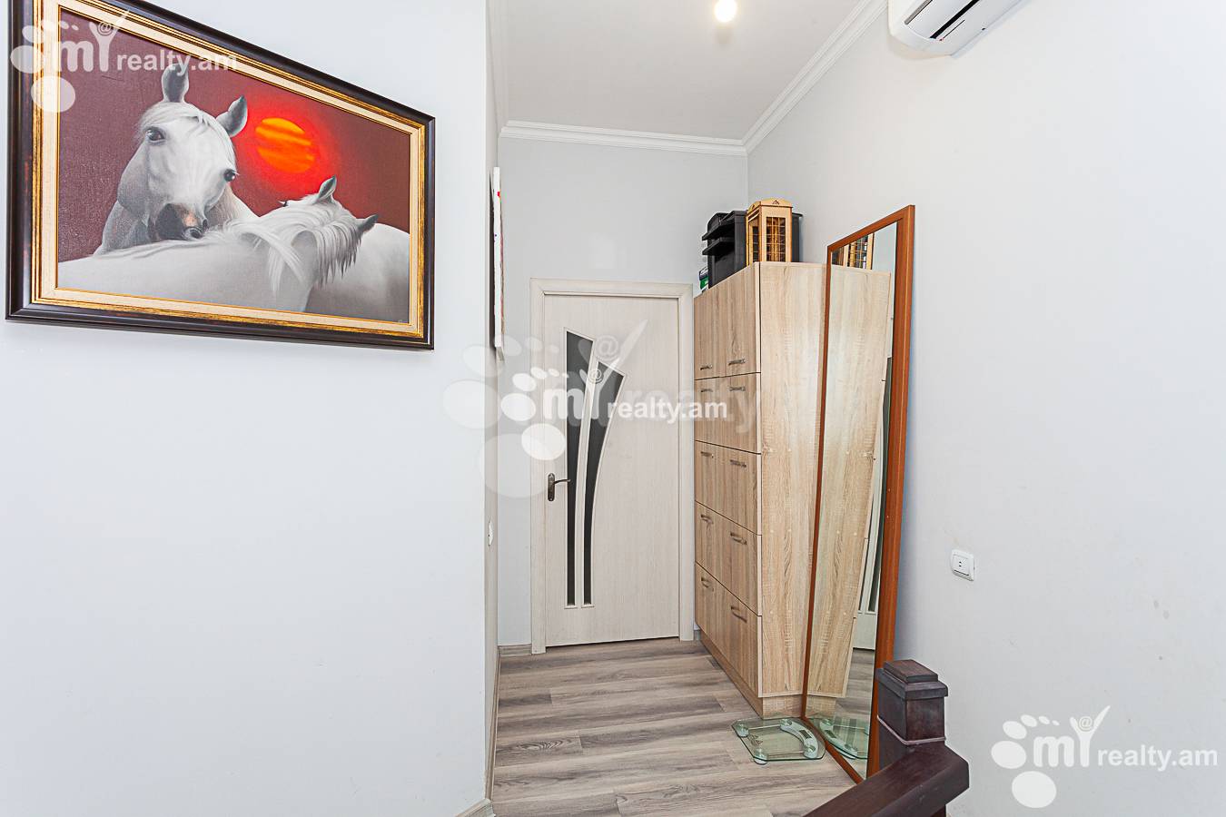 4 bedroom apartment for sale محله ایساکیان, آوان ایروان, 146883