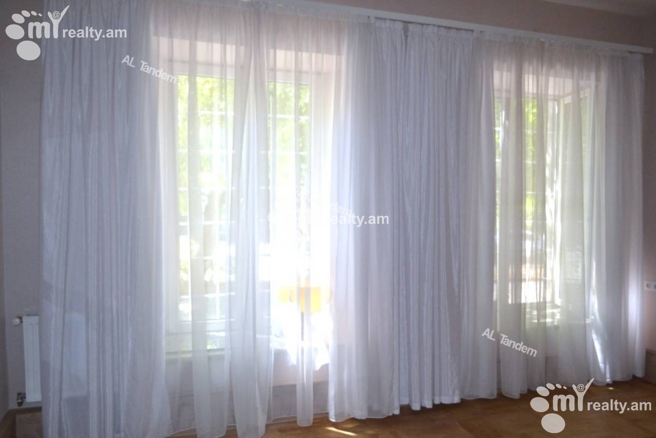 3 bedroom apartment for sale خیابان نعلبندیان, مرکز شهر ایروان, 159345