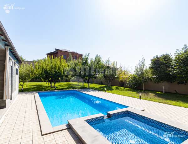 arandznatun-vacharq-Yerevan-Avan