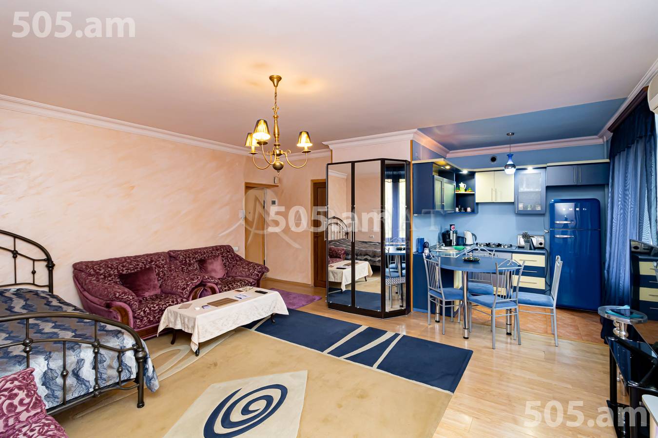 Купить 1 комнатную квартиру Налбандян ул, Центр Ереван, 153832