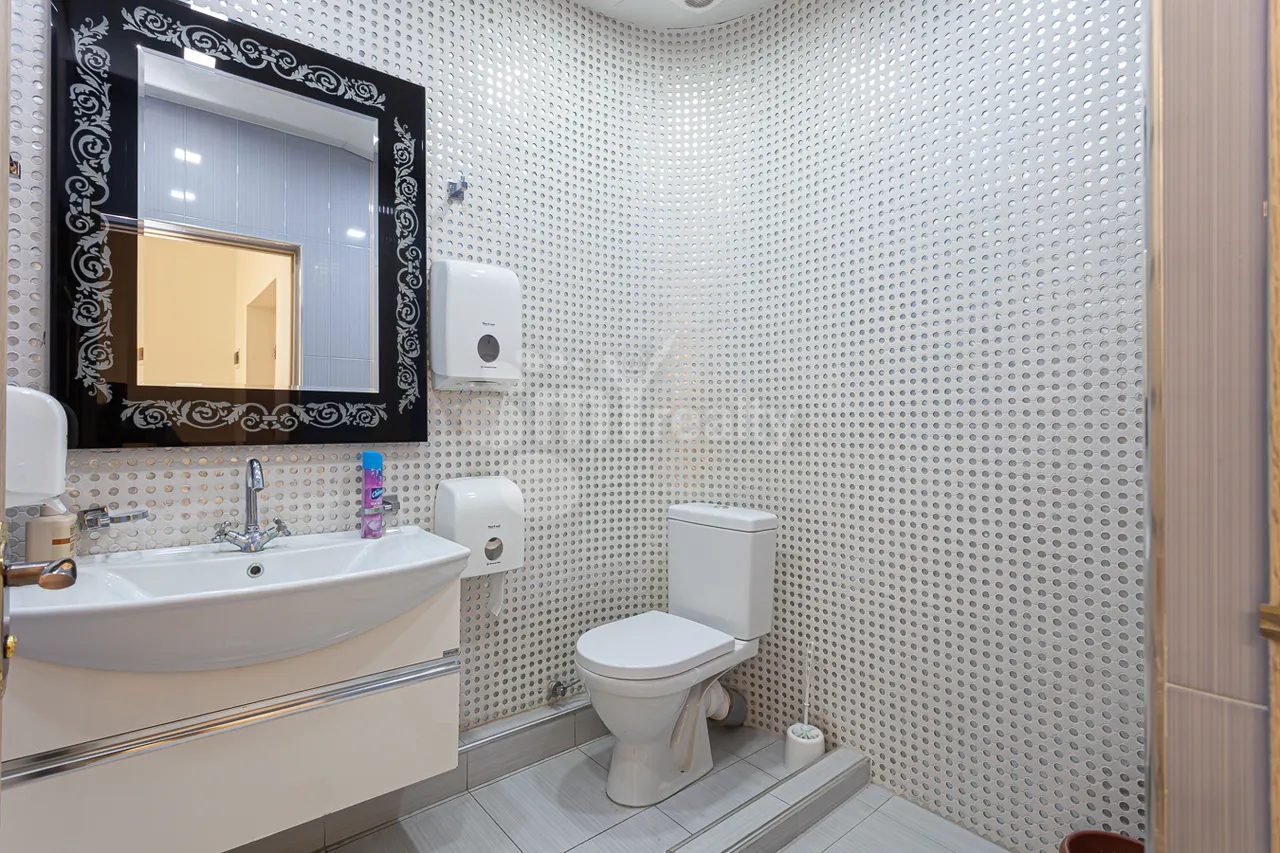 Commercial property for rent V.Papazyan St, Arabkir Yerevan, 160453