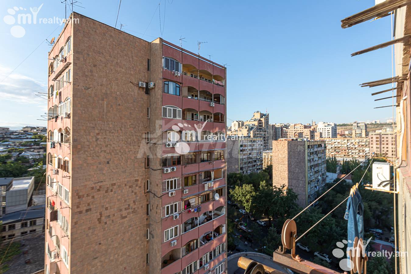 2 bedroom apartment for rent Saryan St, Center Yerevan, 156765