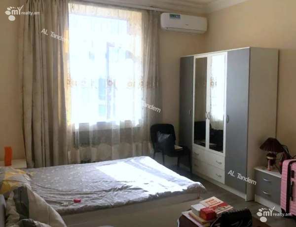 1-senyakanoc-bnakaran-vardzakalutyun-Yerevan-Center