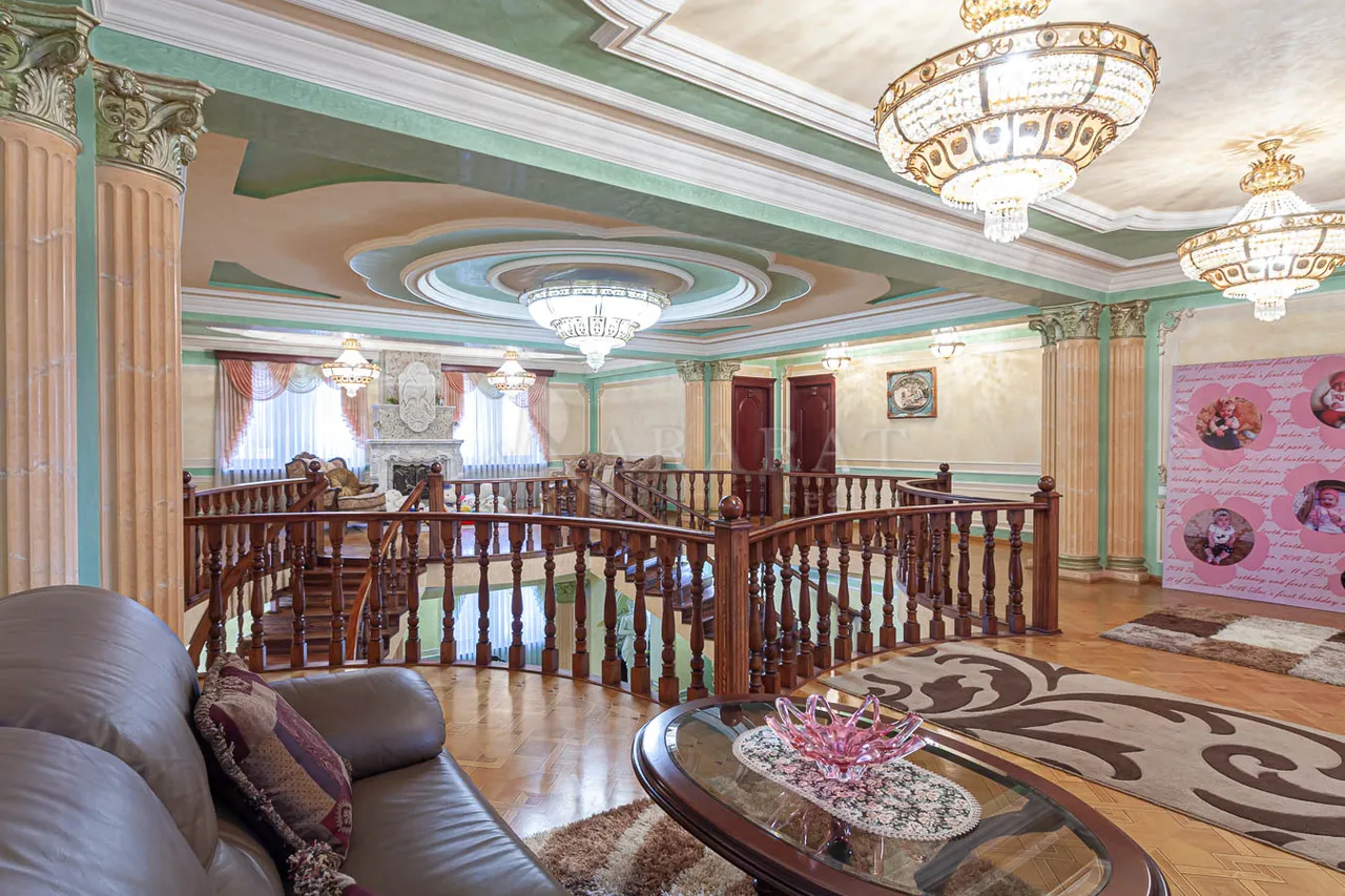House for sale Pirumyans St, Davtachène Yerevan, 157262