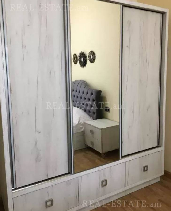 2 bedroom apartment for sale خیابان کومیتاس, عربگیر ایروان, 100723