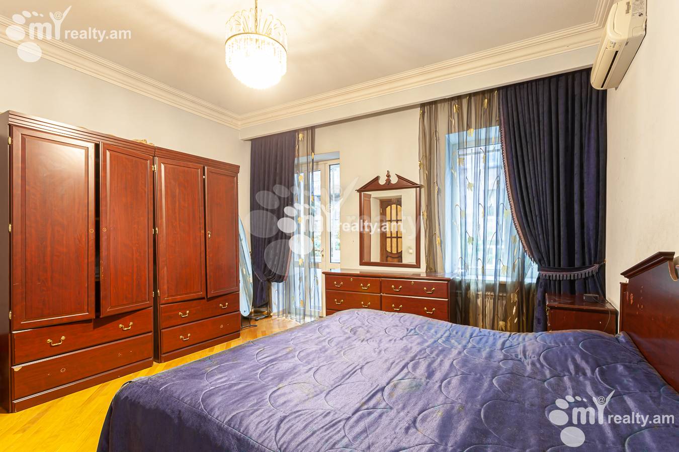 3 bedroom apartment for sale A.Petrosyan St, Center Yerevan, 155413