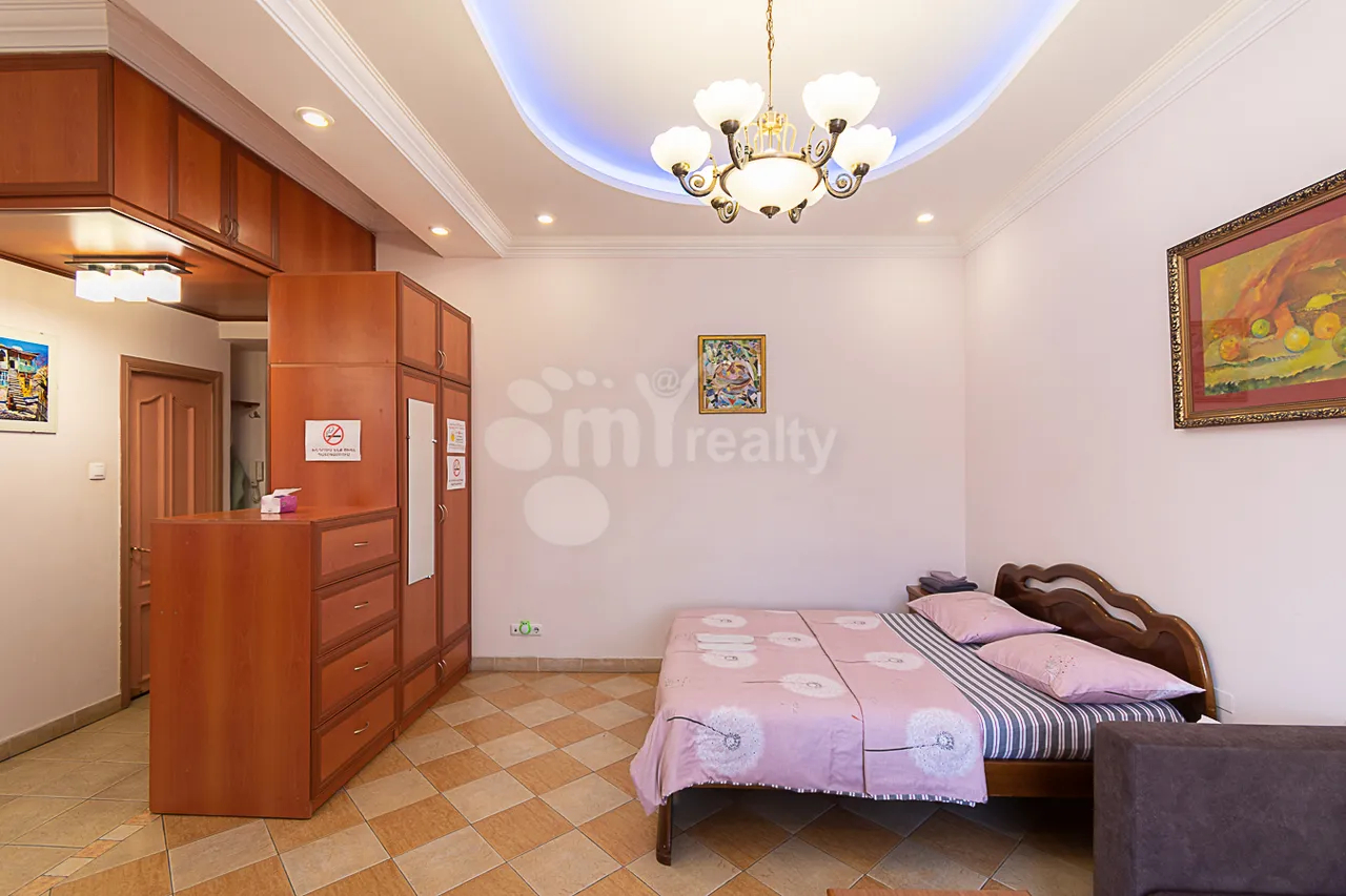 1 bedroom apartment for sale خیابان کوریون, مرکز شهر ایروان, 159843