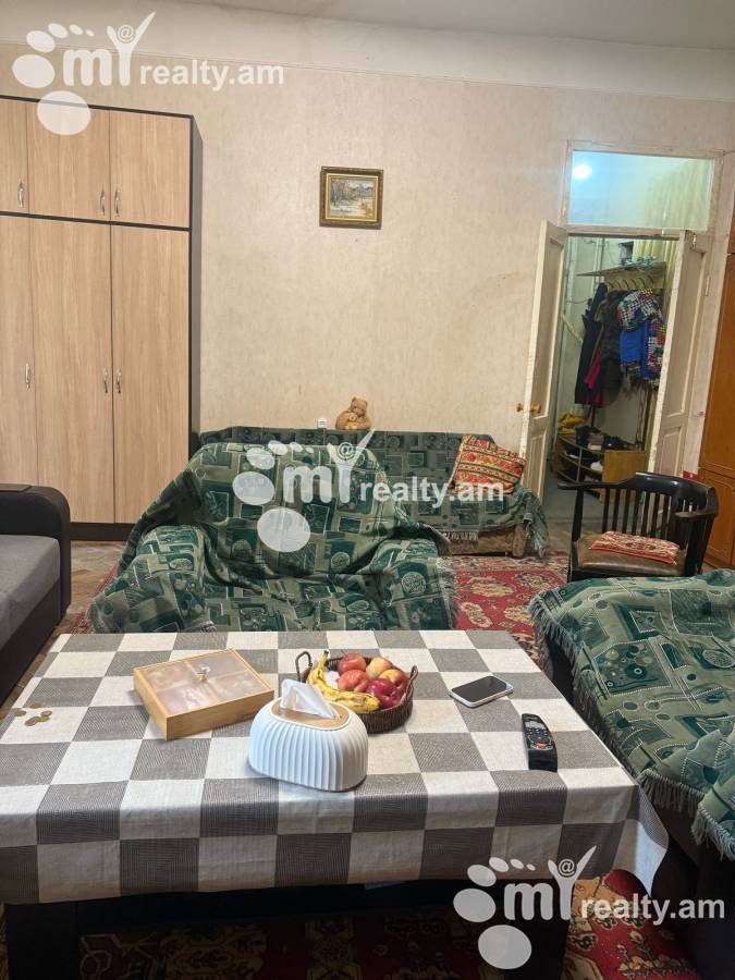 2 սենյականոց բնակարան  Պարոնյան փող, Կենտրոն Երևան, 156558