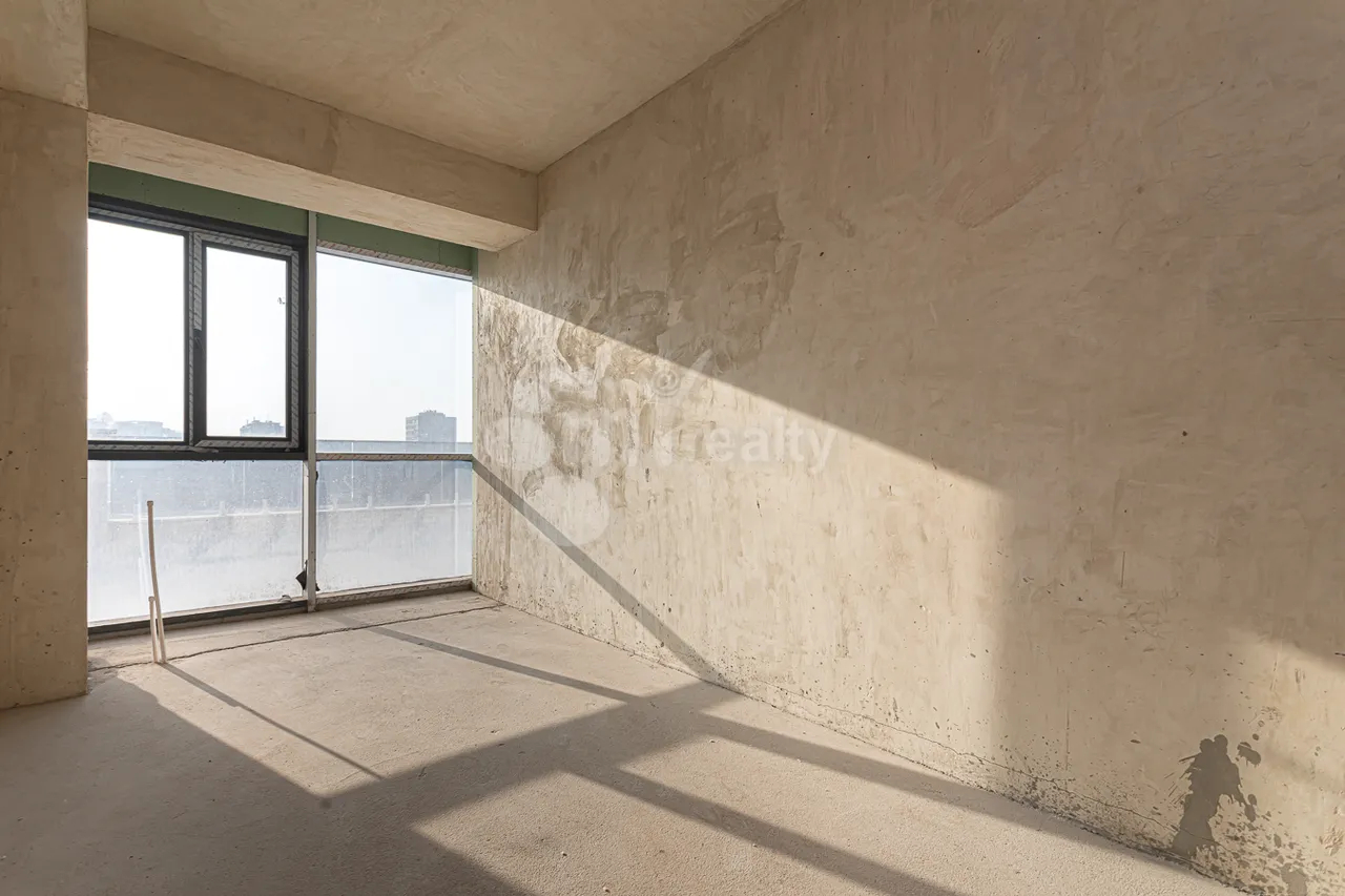 4 bedroom apartment for sale خیابان رُستُم, مرکز شهر ایروان, 158378