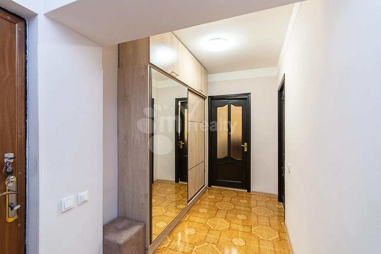 2 bedroom apartment for sale E. Qochar St, Center Yerevan, 160178