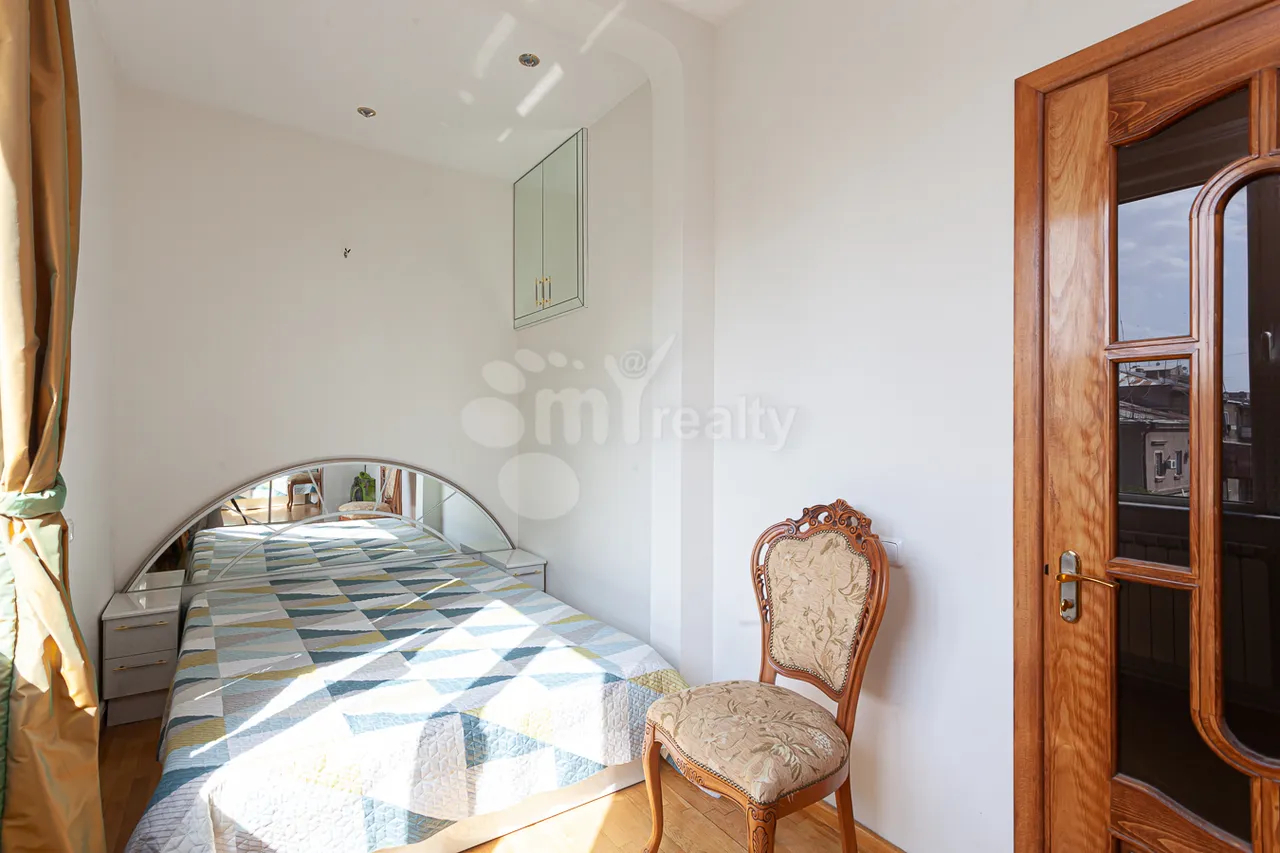 2 bedroom apartment for rent خیابان آزاتوتیان, عربگیر ایروان, 159328