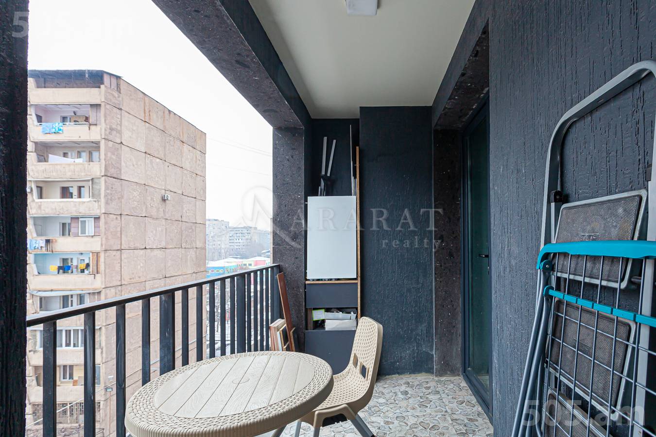 2 սենյականոց բնակարան  Դավթաշեն 1 թաղ., Դավթաշեն Երևան, 148059