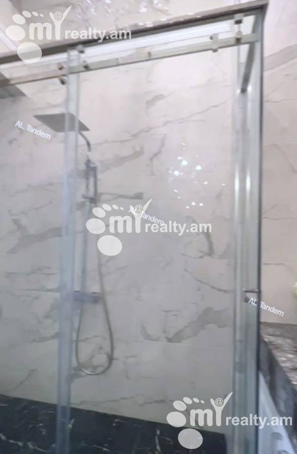 3 bedroom apartment for rent Yekmalyan St, Center Yerevan, 148977