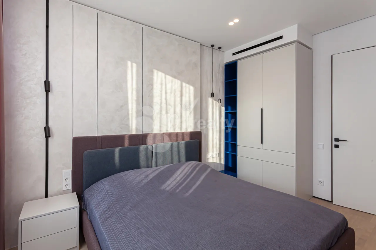 4 bedroom apartment for sale Aram St, Center Yerevan, 158708