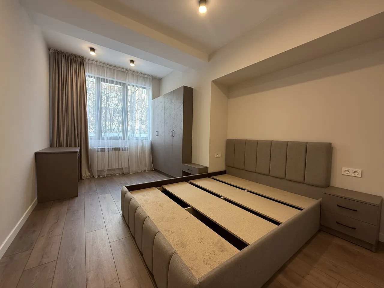 2 սենյականոց բնակարան  Խորենացու փող, Կենտրոն Երևան, 158897