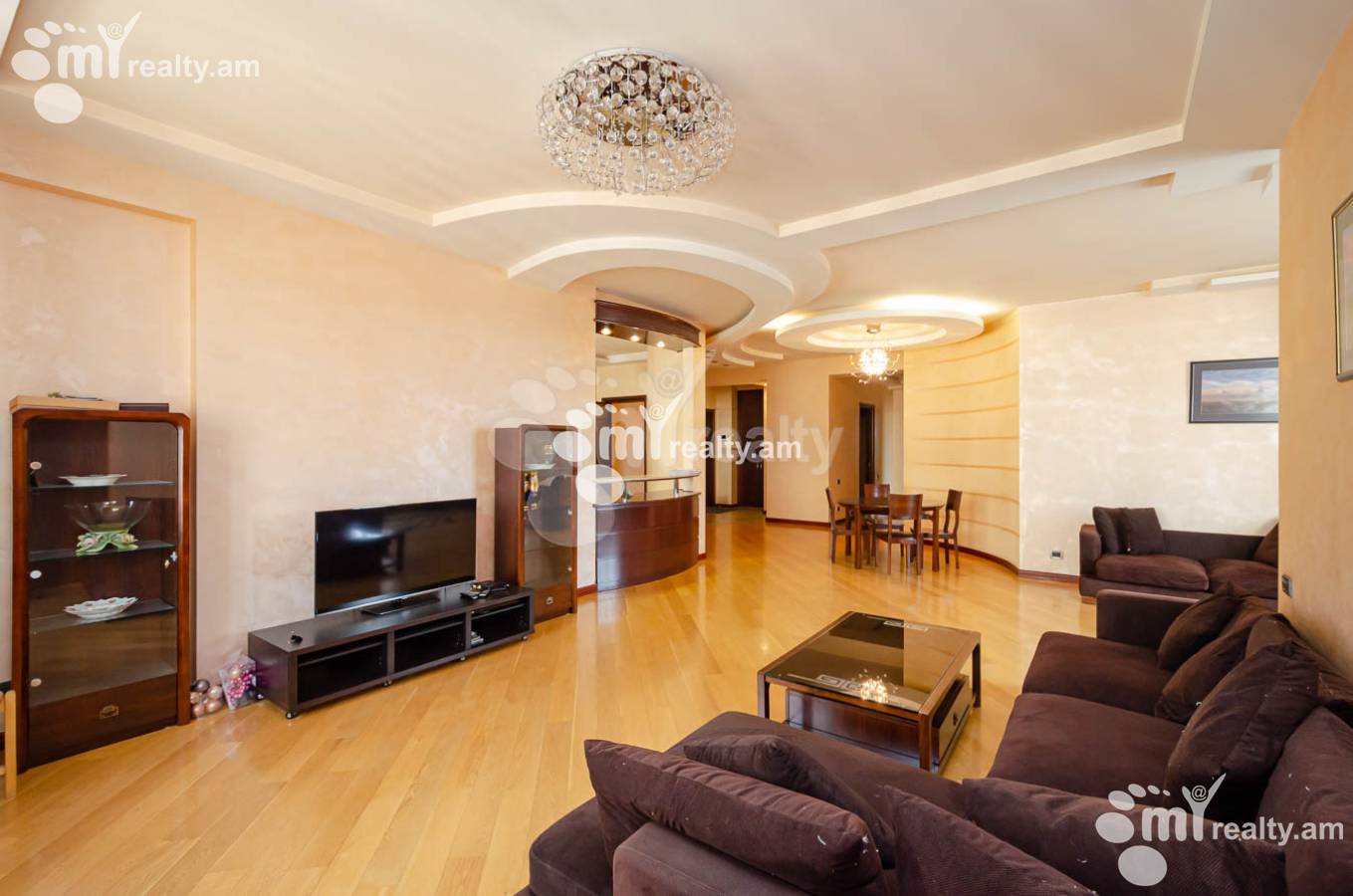 Снять 3 комнатную квартиру Абовян ул, Центр Ереван, 140484