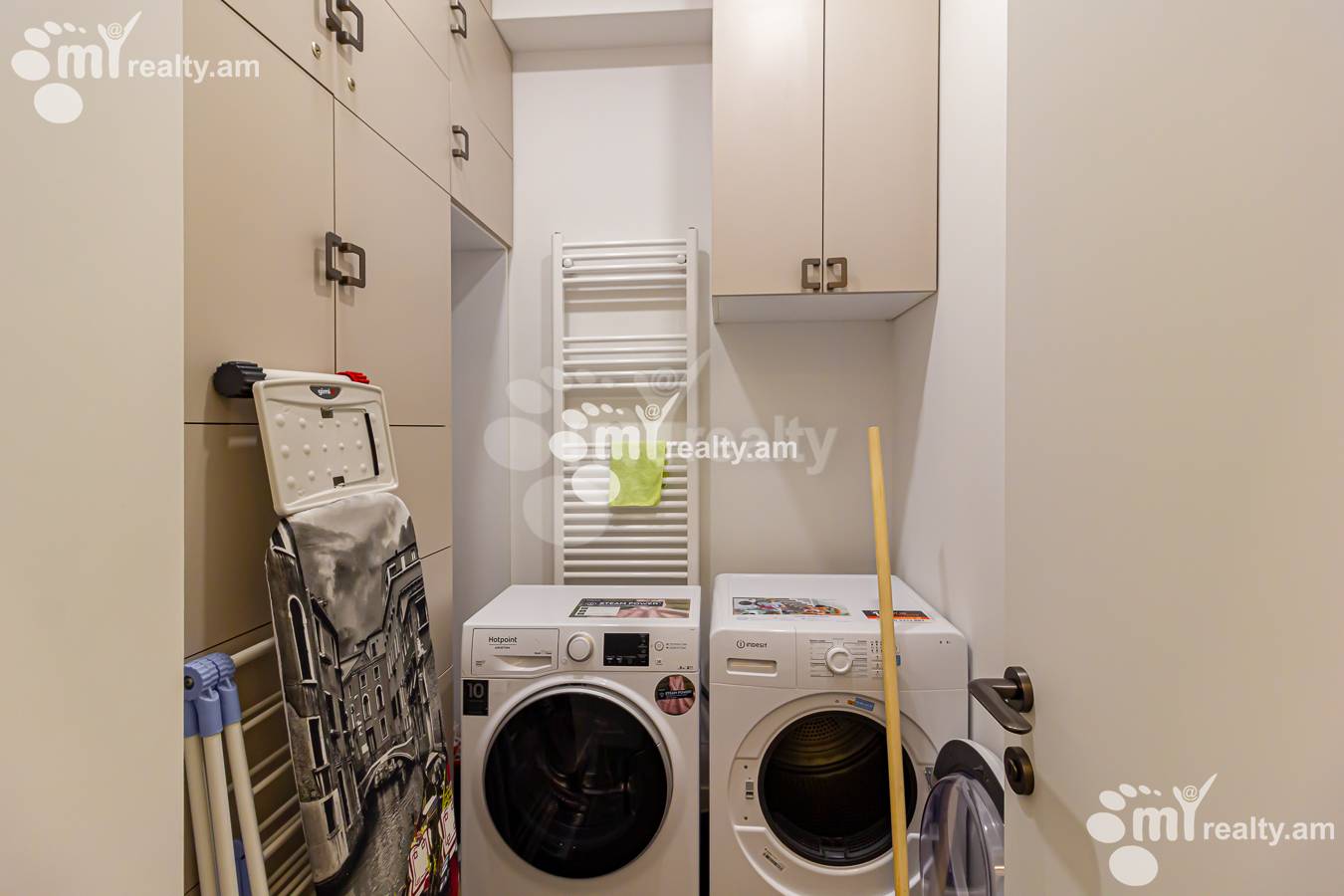 3 bedroom apartment for sale Nalbandyan St, Center Yerevan, 151872