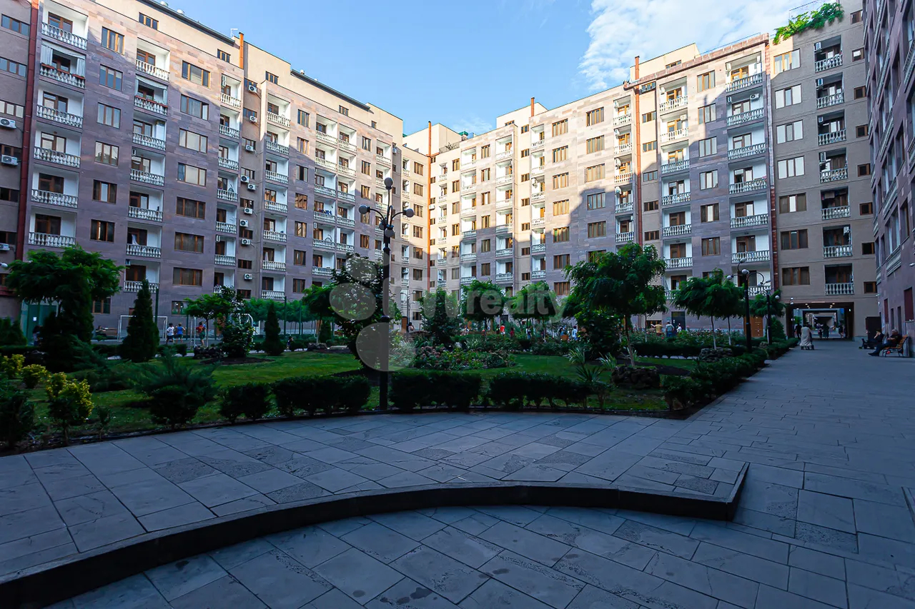 3 bedroom apartment for sale Adonts St, Arabkir Yerevan, 161342