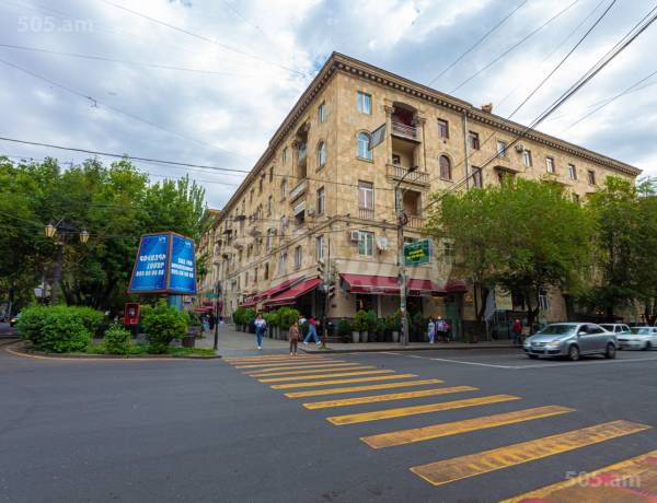 3-bedroom/apartment-for-sale/Abovyan+St/Center/Yerevan