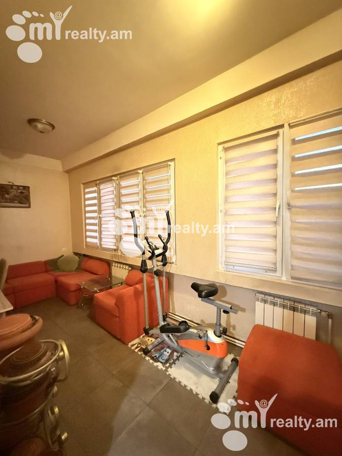 4 սենյականոց բնակարան  Թումանյան թաղ, Ավան Երևան, 156724