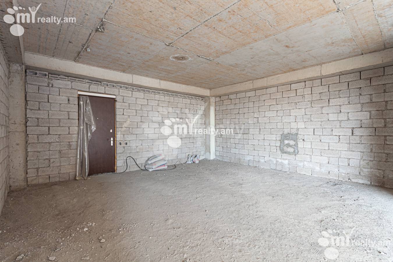 Купить 3 комнатную квартиру Амирян ул, Центр Ереван, 151788