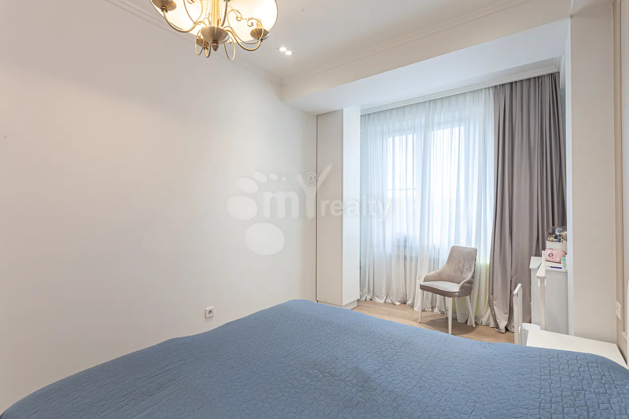 3 bedroom apartment for sale Orbeli Yeghbayrner   St, Arabkir Yerevan, 160315