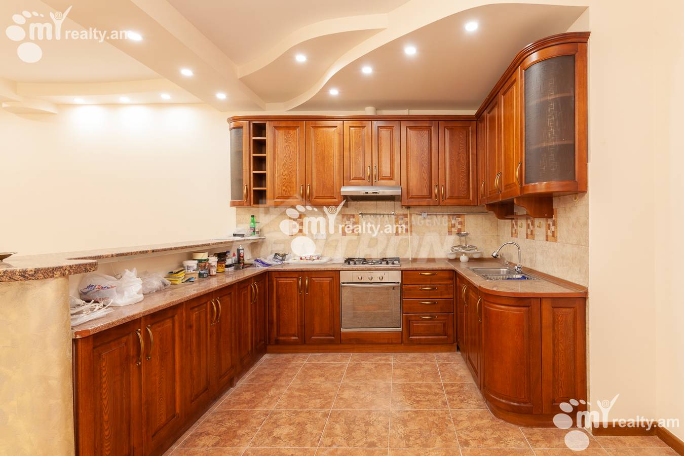 3 սենյականոց բնակարան  Կոմիտասի պող, Արաբկիր Երևան, 152281