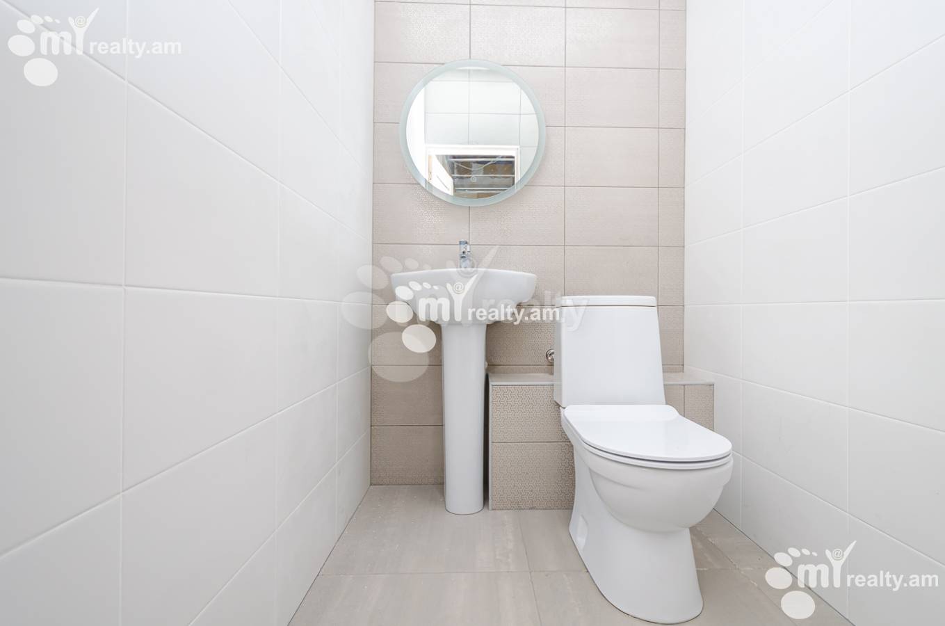 Снять коммерческoе помещение Г.Лусаворич ул, Центр Ереван, 153212