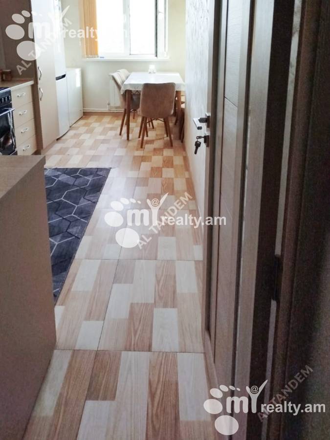 4 bedroom apartment for sale خیابان ا. کاخاتریان, عربگیر ایروان, 159609